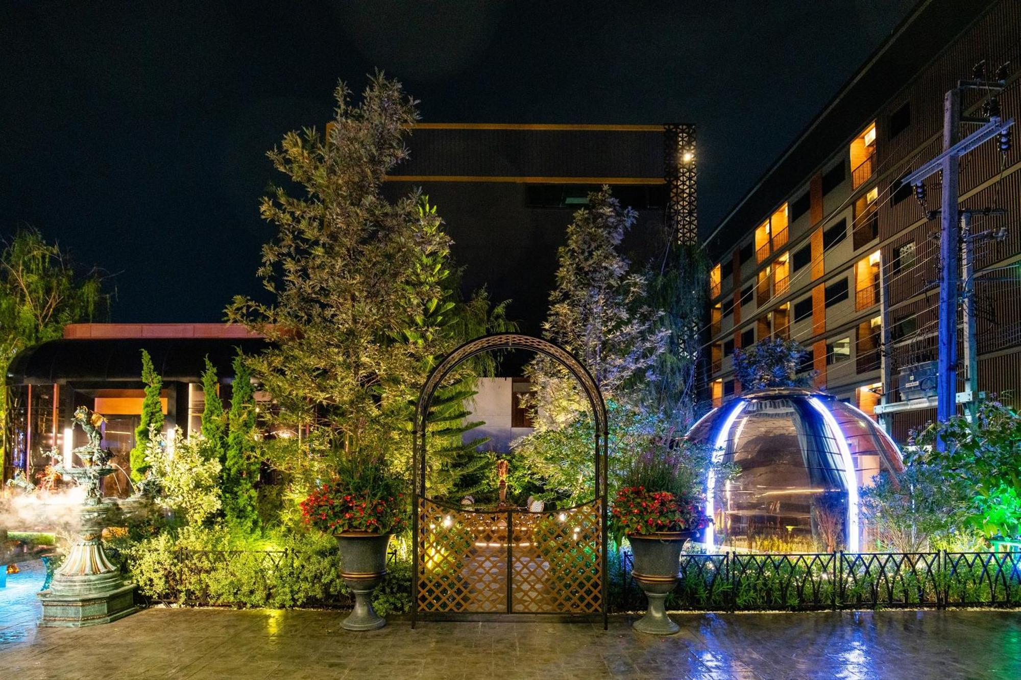 The One Smart Living Hotel Bangkok Exterior photo