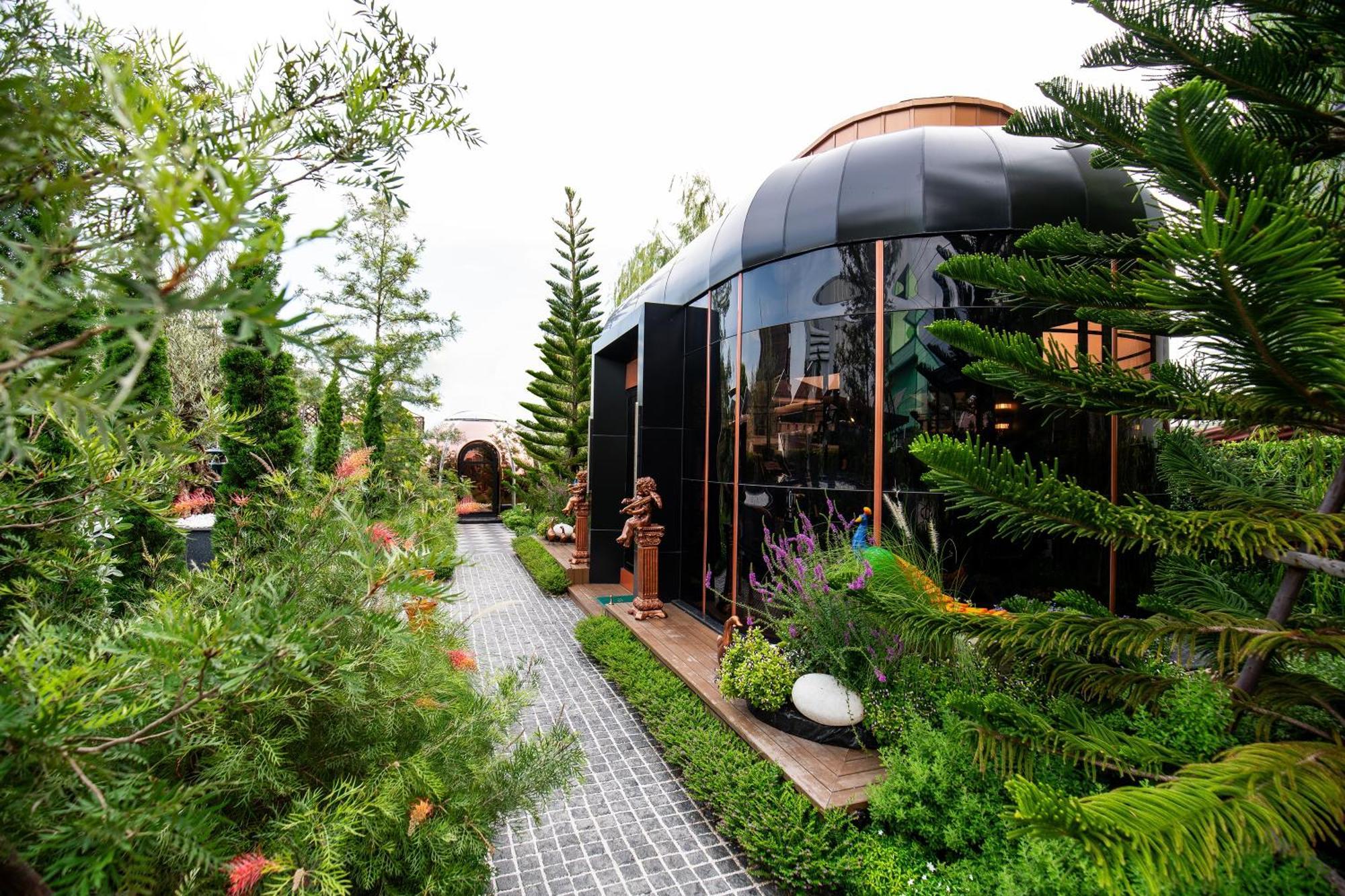 The One Smart Living Hotel Bangkok Exterior photo